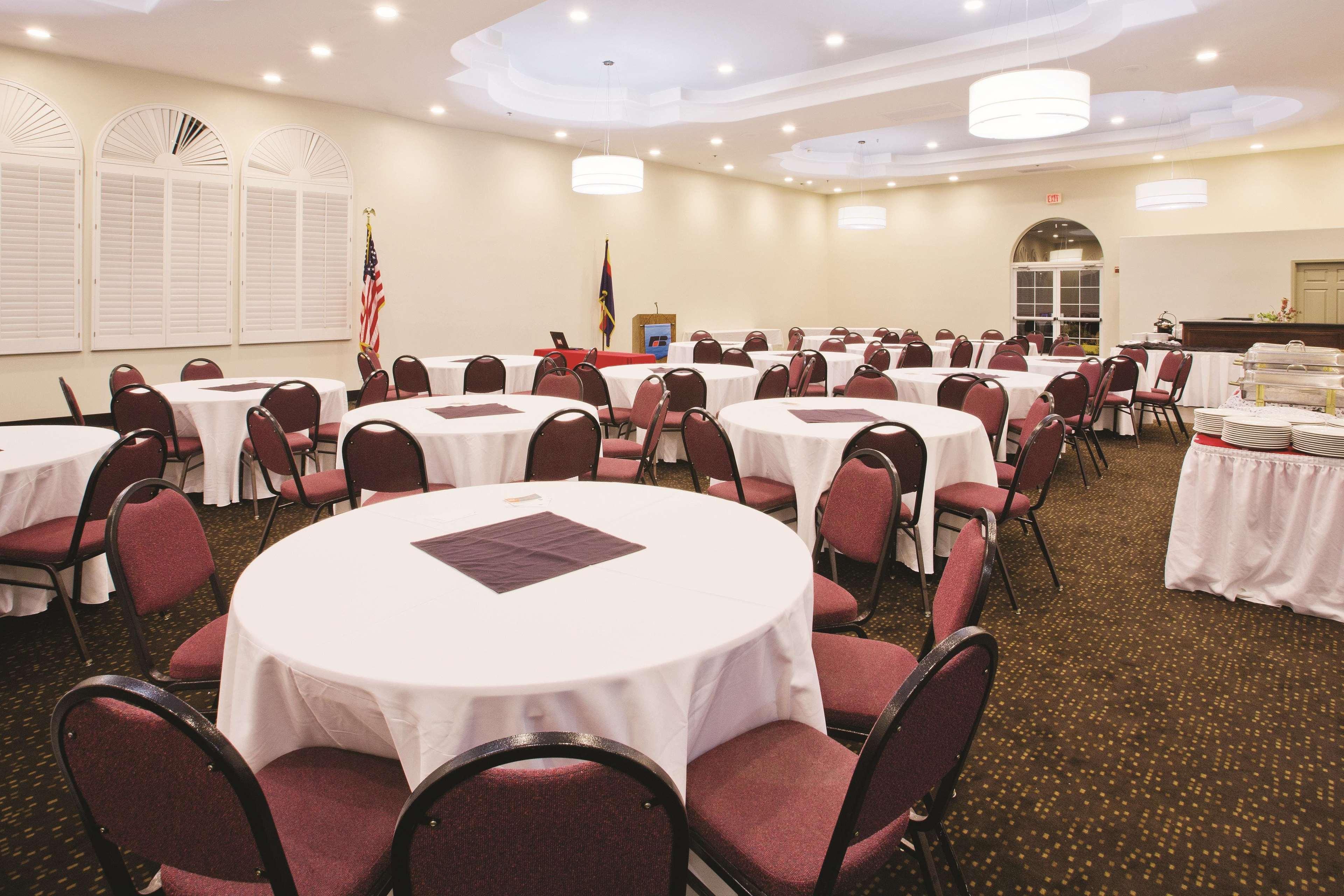 Hotel La Quinta By Wyndham Conference Center Prescott Extérieur photo